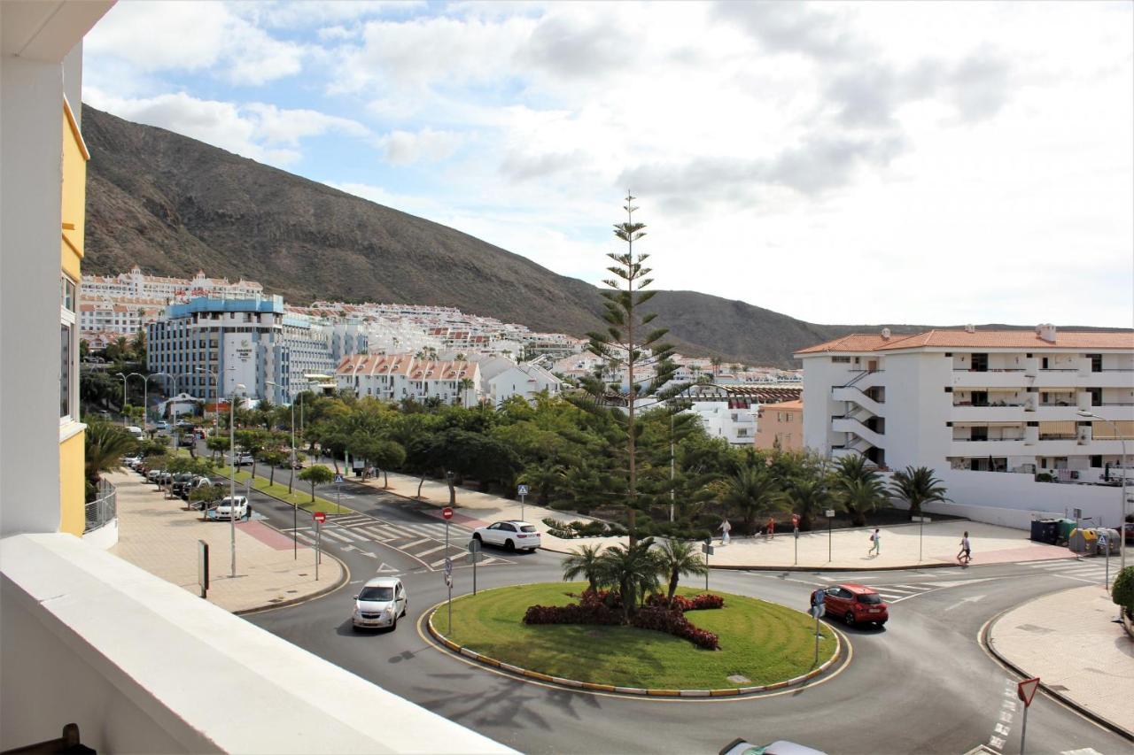 Modern And Lovely In Cristianos Apartment *